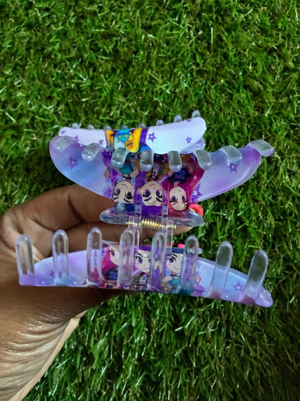Kpop Hair Clips- Pack of 2 - Picture 4 of 5